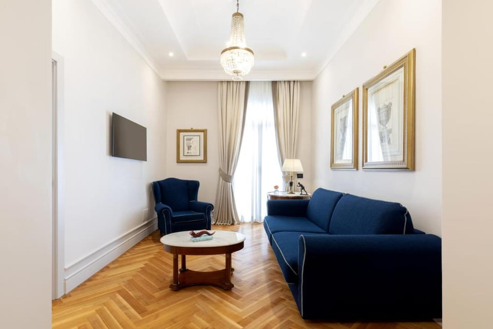 Grand Hotel Parkers Hotel in Naples