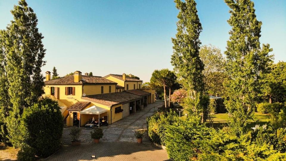 Il Podere Del Germano Reale Hotel in Marche