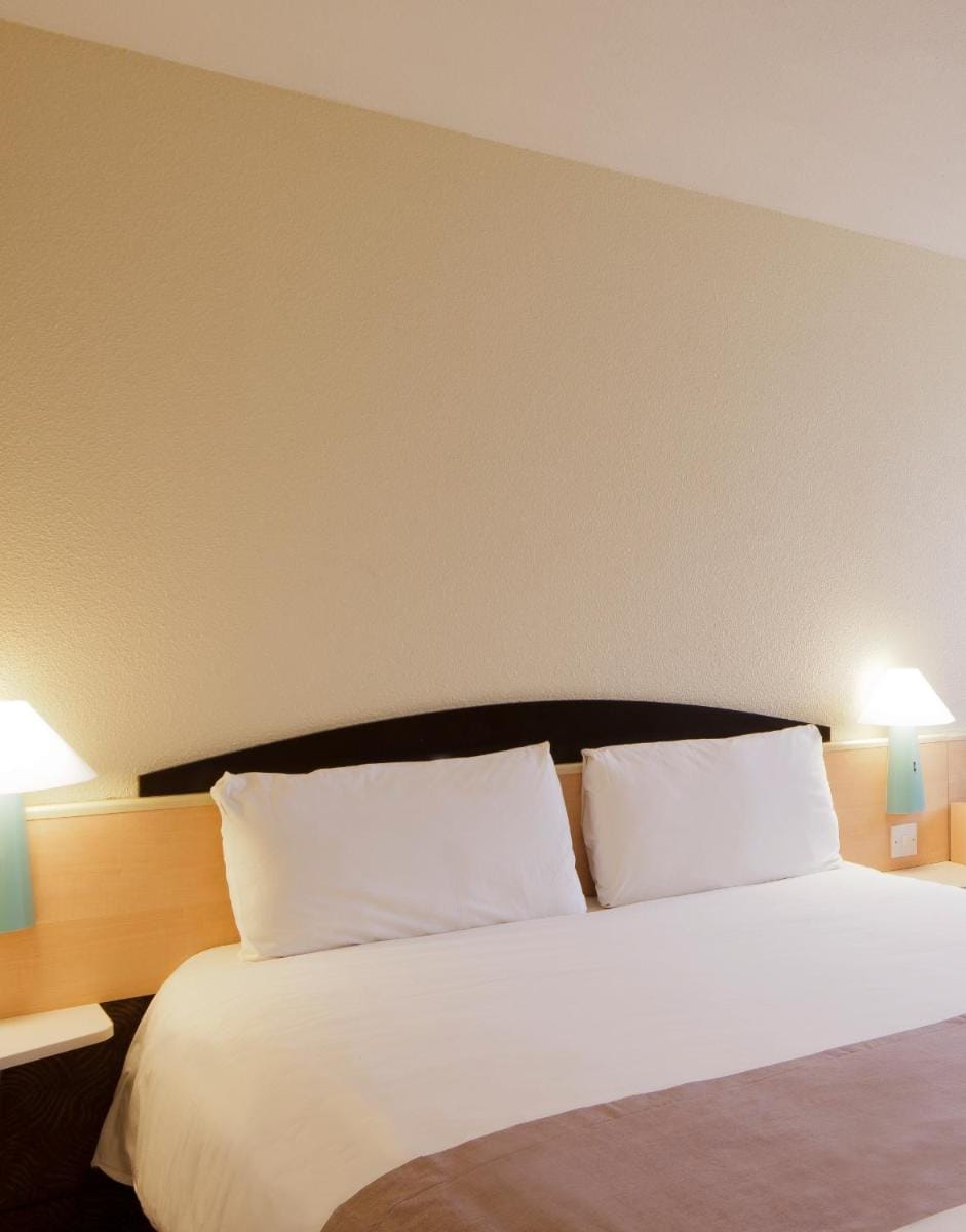 ibis Charleroi Centre Gare Hotel in Charleroi