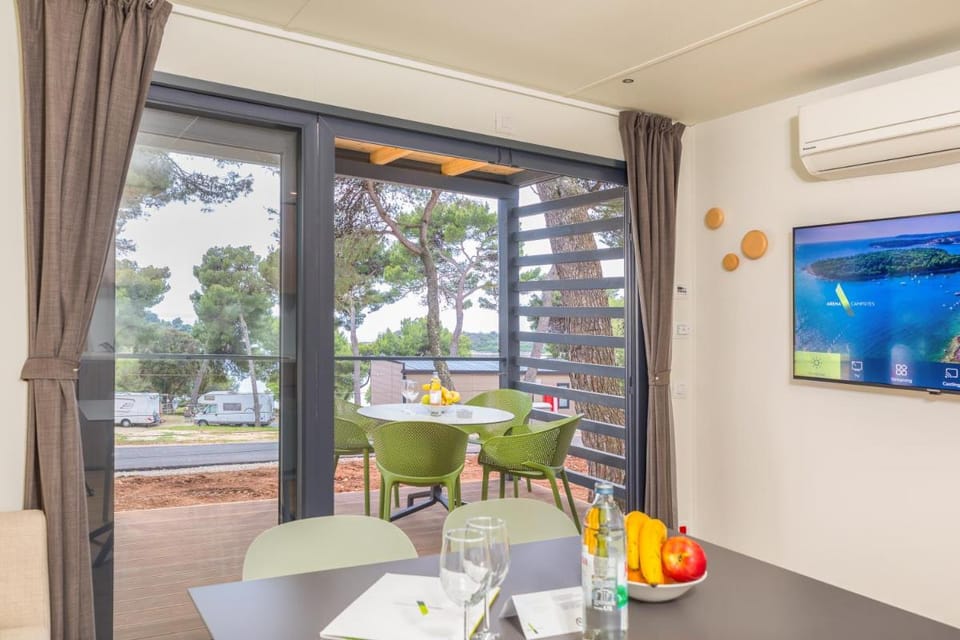 Arena Indije Mobile Homes Campground/ 
RV Resort in Banjole