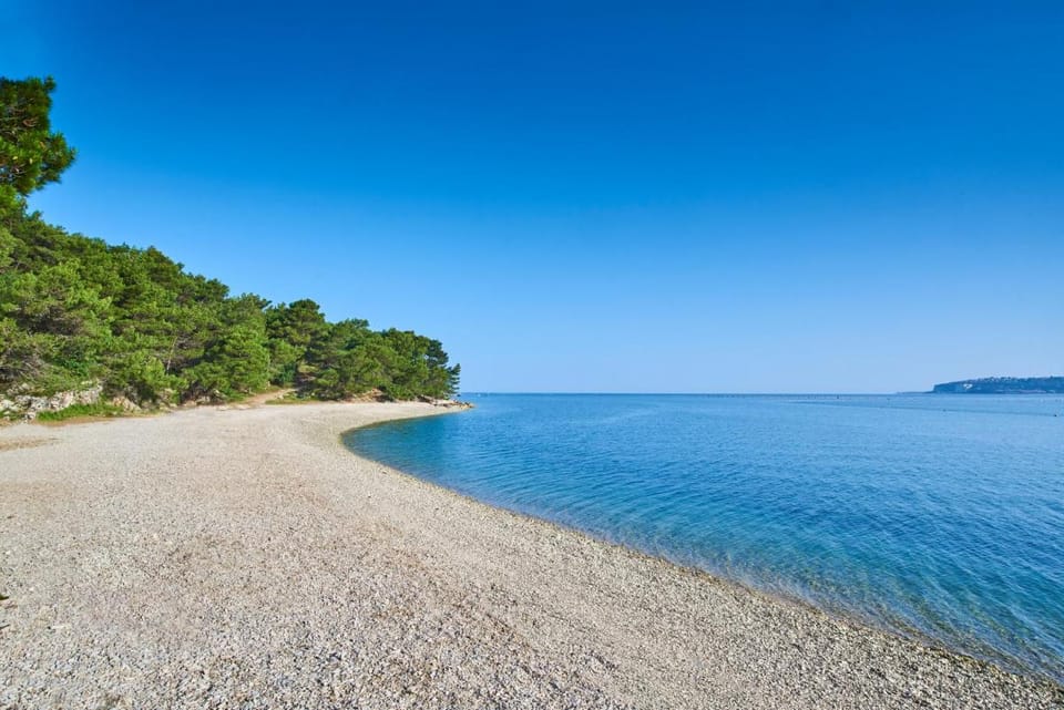 Apartments Kanegra Plava Laguna Campground/ 
RV Resort in Istria County