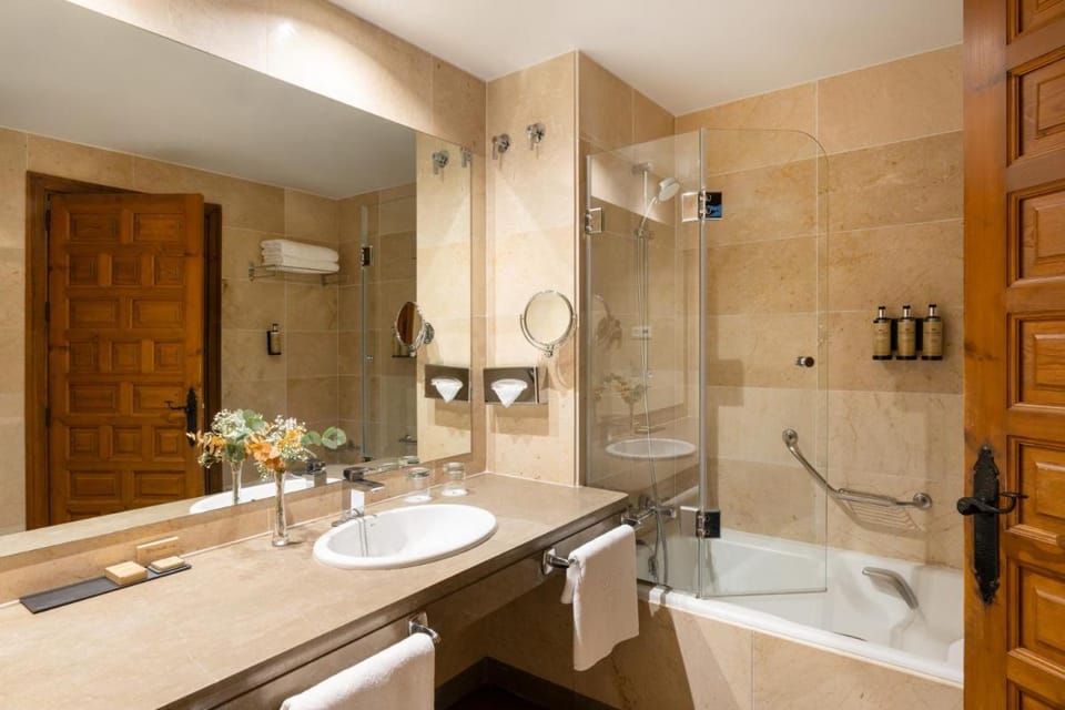 Parador de Málaga Gibralfaro Hotel in Malaga