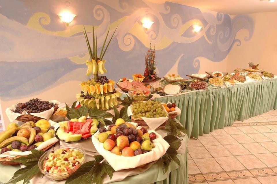 Minos Mare Royal Hotel Hotel in Rethymno