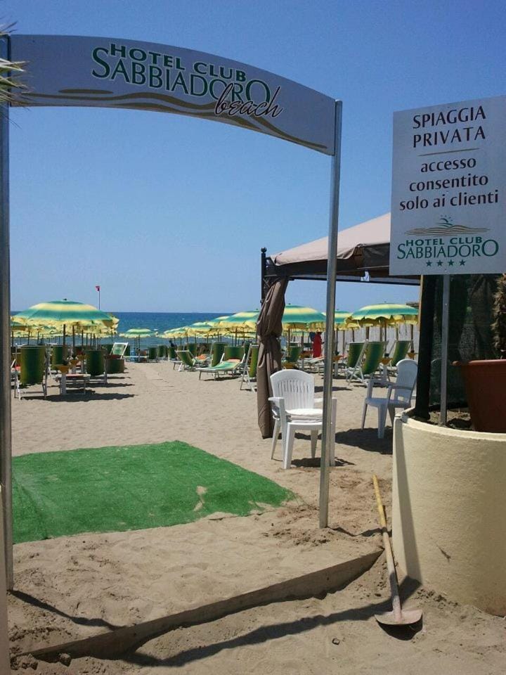 Hotel Club Sabbiadoro Resort in Campania