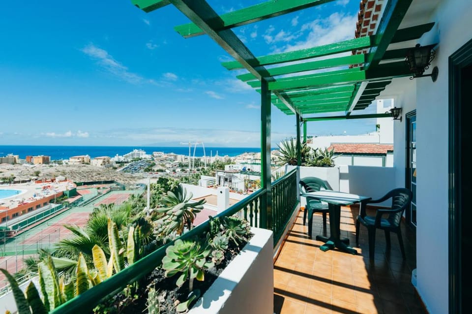 Aparthotel Neptuno Costadeje Apartment in Costa Adeje