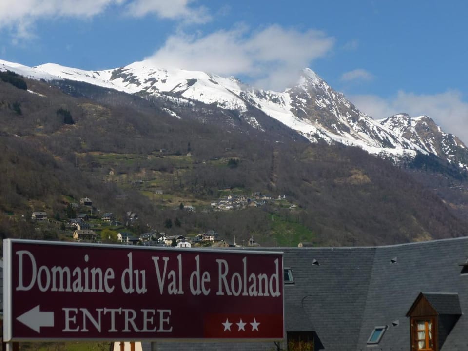Résidence Val de Roland Apartment hotel in Luz-Saint-Sauveur