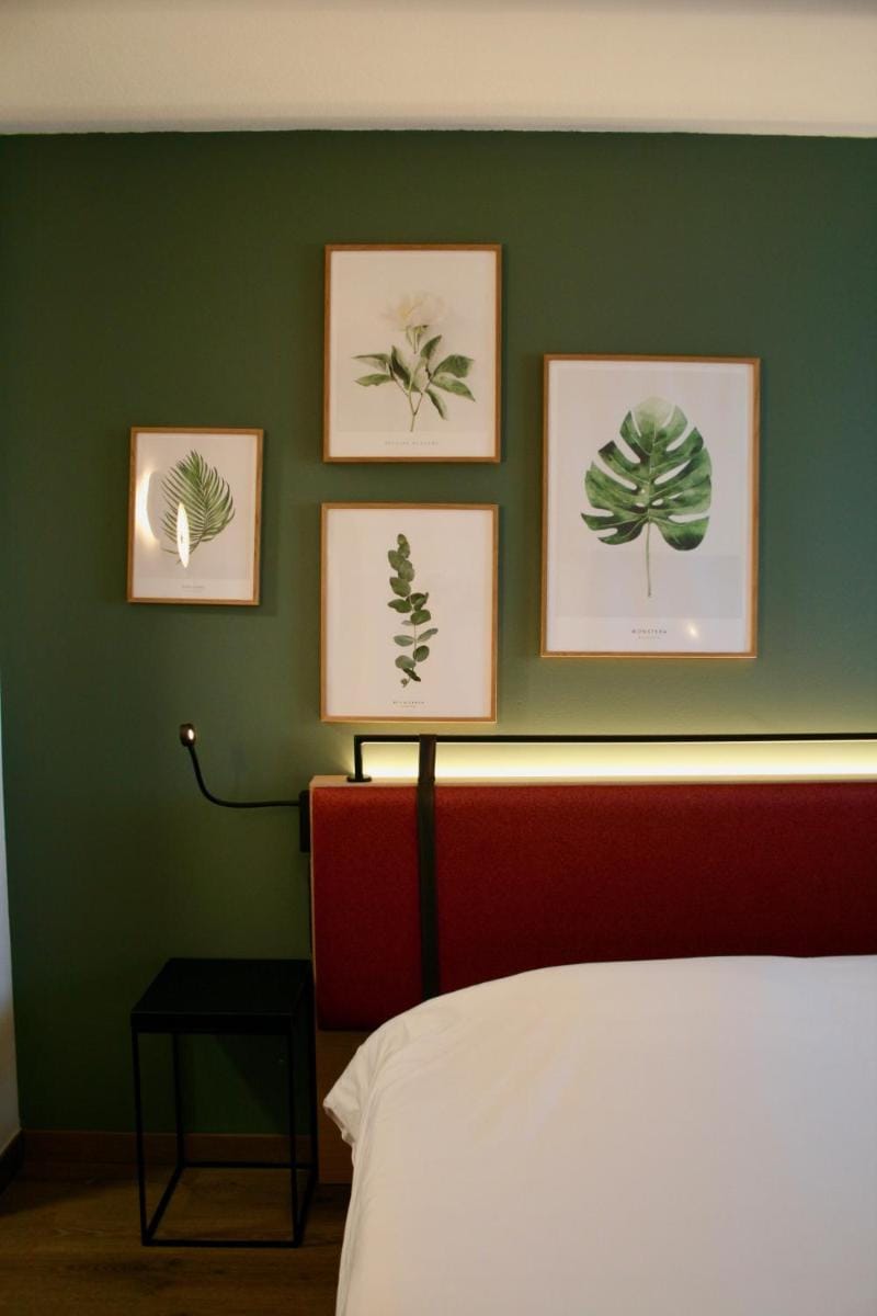 Kyriad Prestige Montpellier Ouest - Croix D'argent Hotel in Lattes