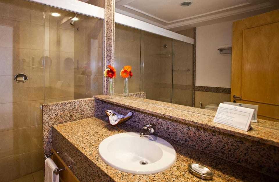Hotel Atlântico Búzios Convention Hotel in Armacao dos Buzios