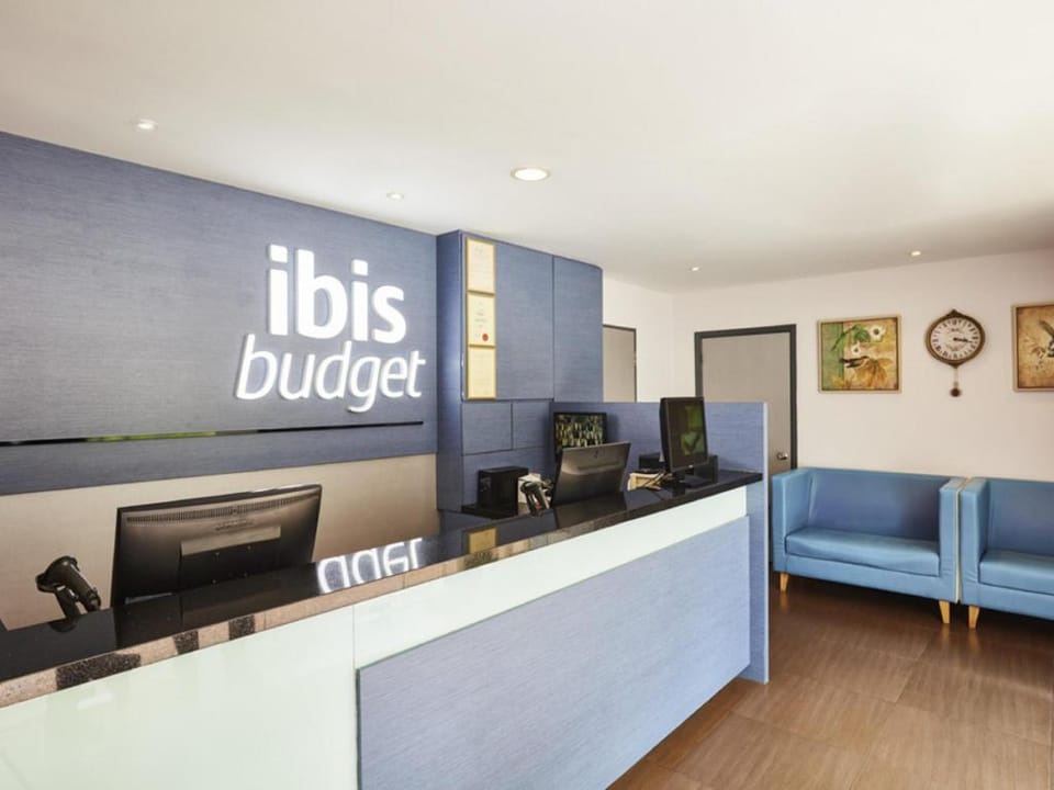 ibis budget Singapore Sapphire Hotel in Singapore