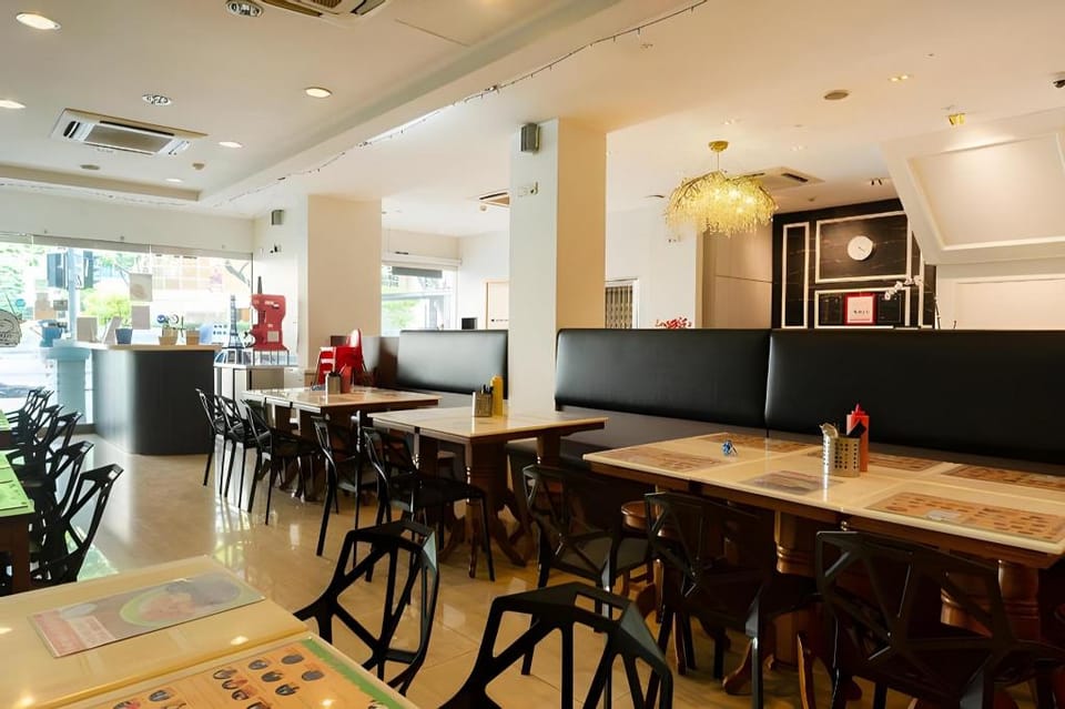 Victoria Hotel, a NuVe Group Collection Hotel in Singapore