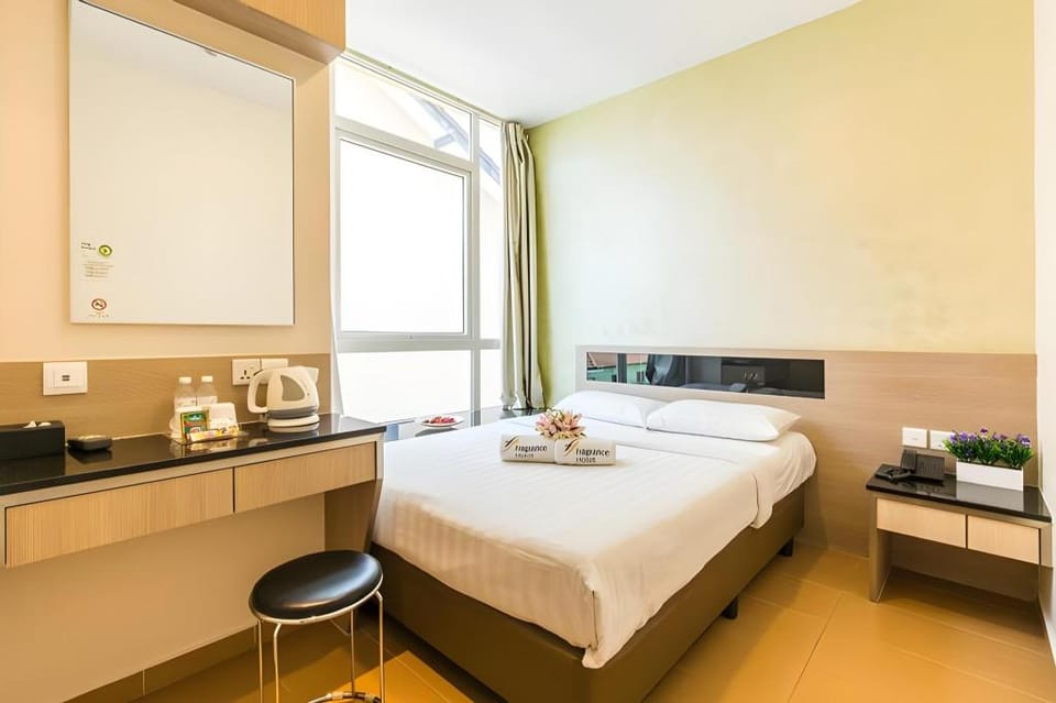 Fragrance Hotel-Ocean View Hotel in Singapore