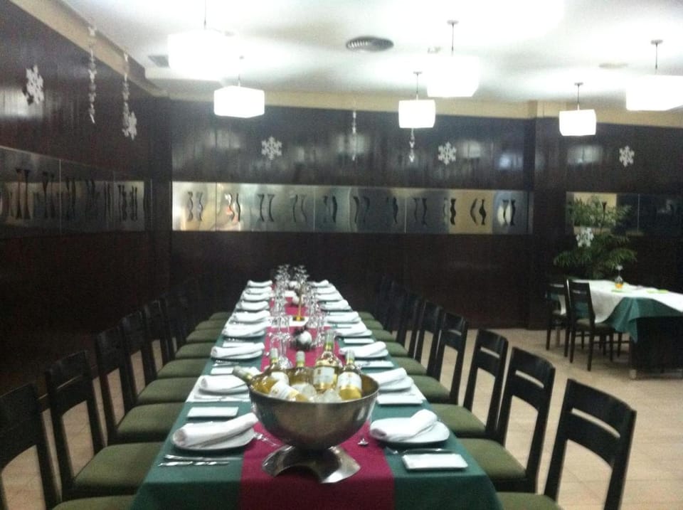 Hotel Puerta de OcaÃ±a Hotel in Community of Madrid