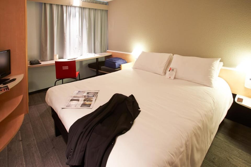Ibis Auray Hotel in Auray