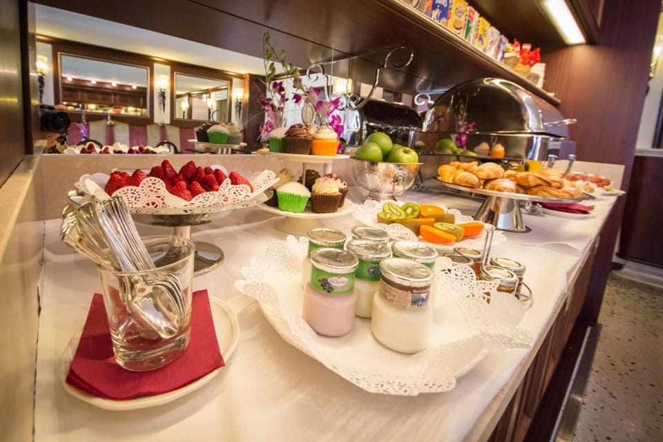 Victoria Hotel Letterario Hotel in Trieste