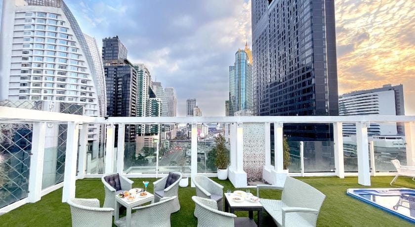FuramaXclusive Asoke, Bangkok Hotel in Bangkok
