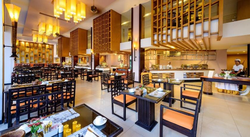 Peach Blossom Resort Hotel in Phuket