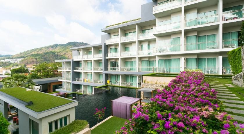 Sugar Palm Grand Hillside Hotel in Rawai