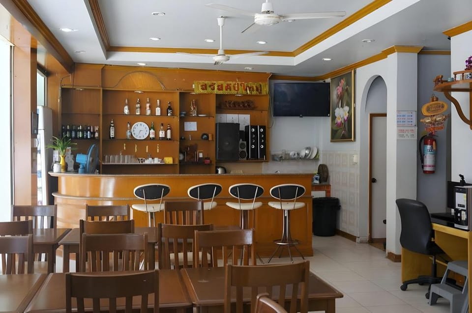 PATONG LAMAI RESIDENCE Bed and Breakfast in Patong