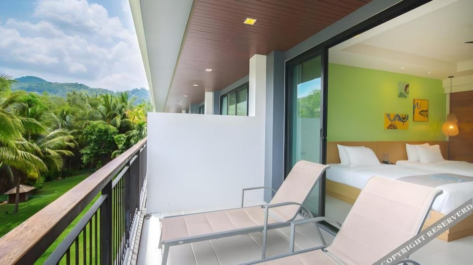 Holiday Ao Nang Beach Resort, Krabi Hotel in Krabi Changwat