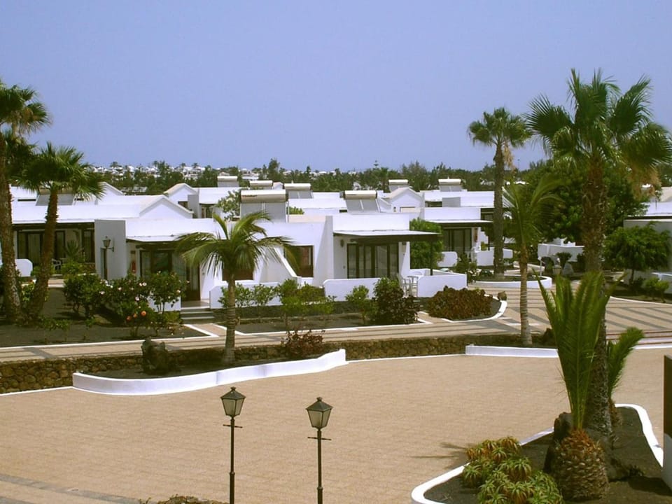 Bungalows Playa Limones Apartment in Playa Blanca