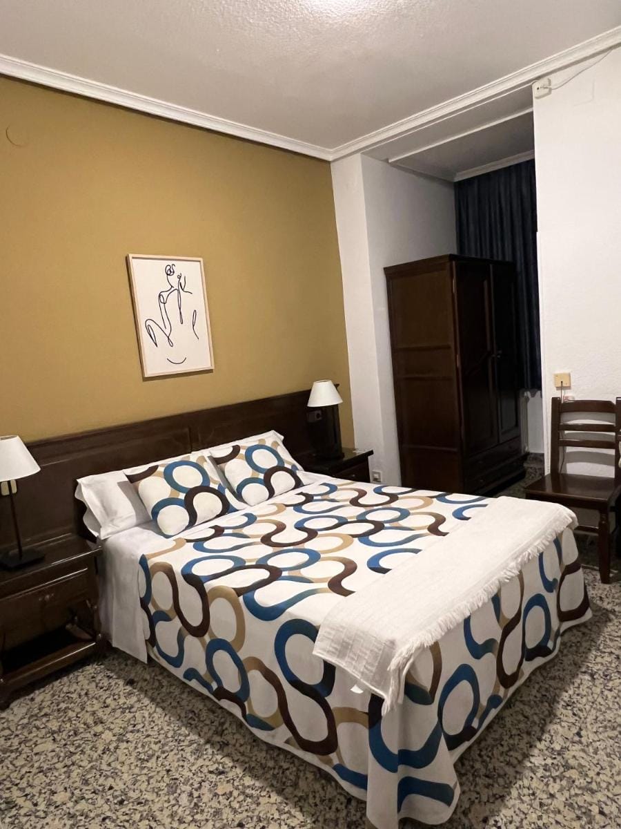 Hostal Sonsoles Madrid-Centro Bed and Breakfast in Centro