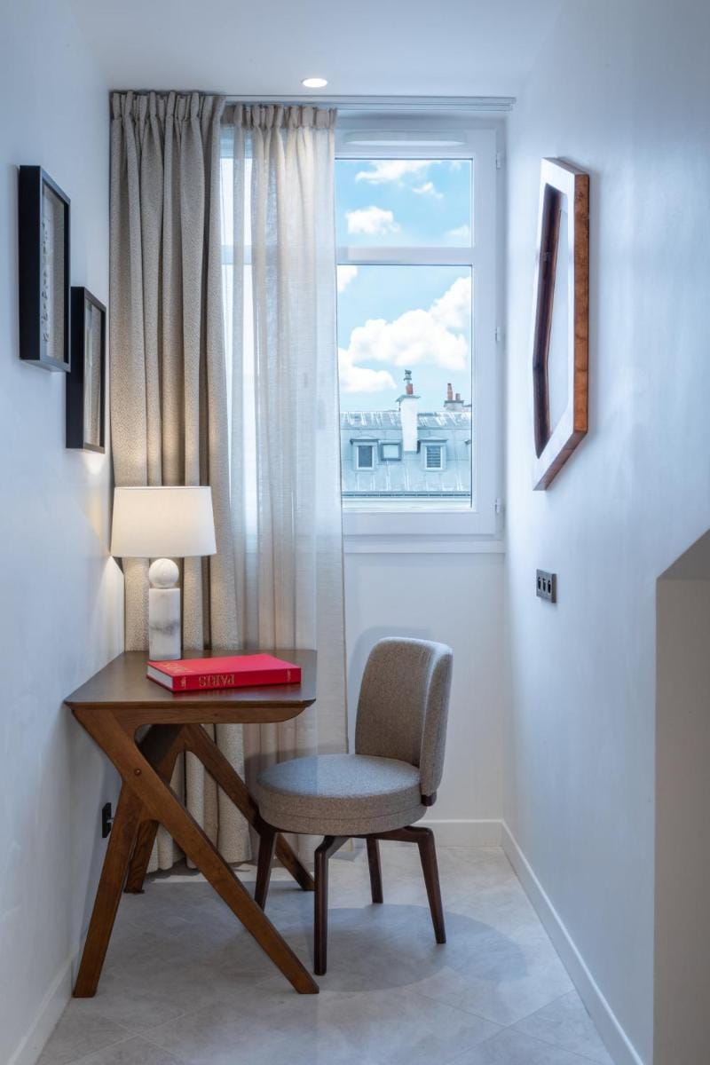 InterContinental Paris Champs Elysees EtoileBy IHG Hotel in Paris