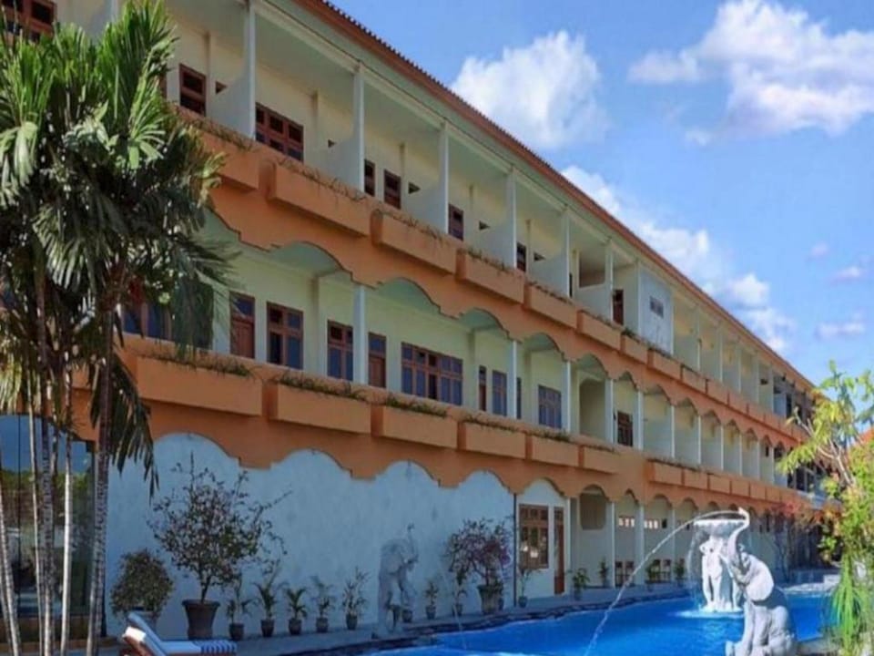 Febri's Hotel & Spa Hotel in Kuta