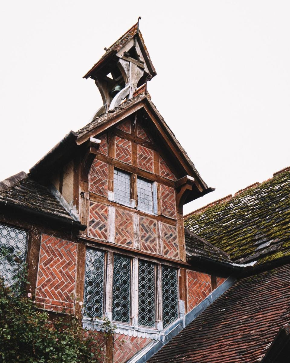 Langshott Manor - Luxury Hotel Gatwick Hotel in Horley