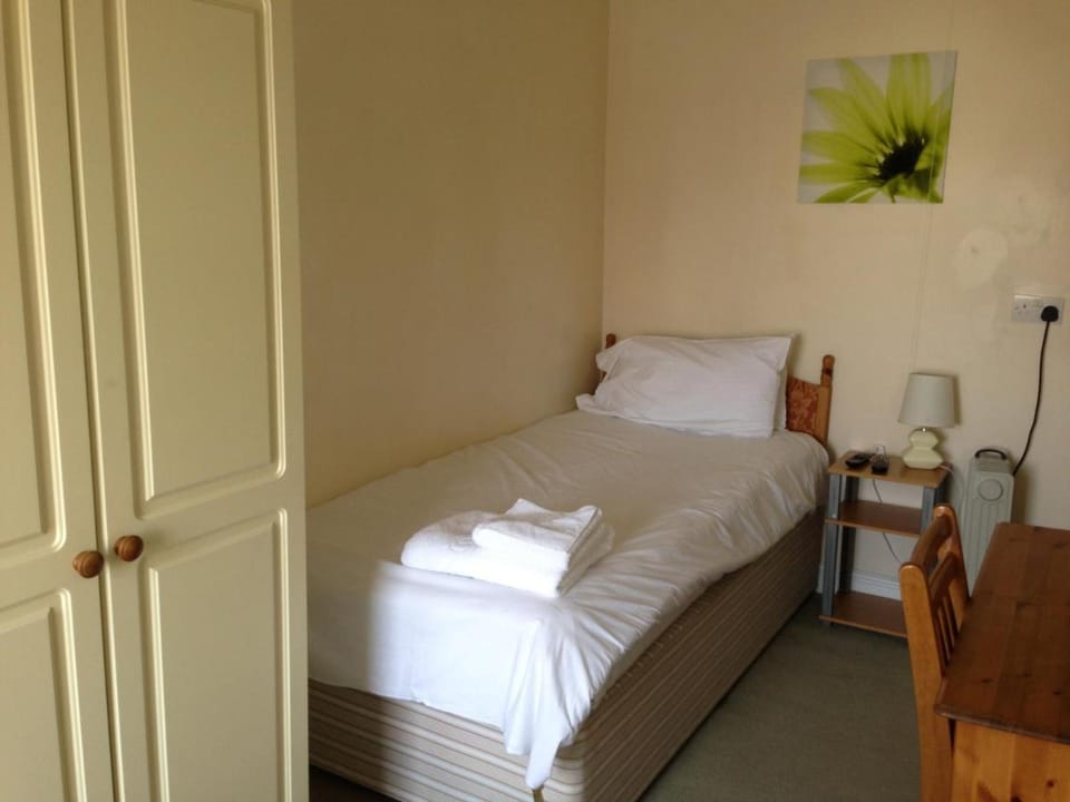 Ambrose Hotel Inn in Barrow-in-Furness