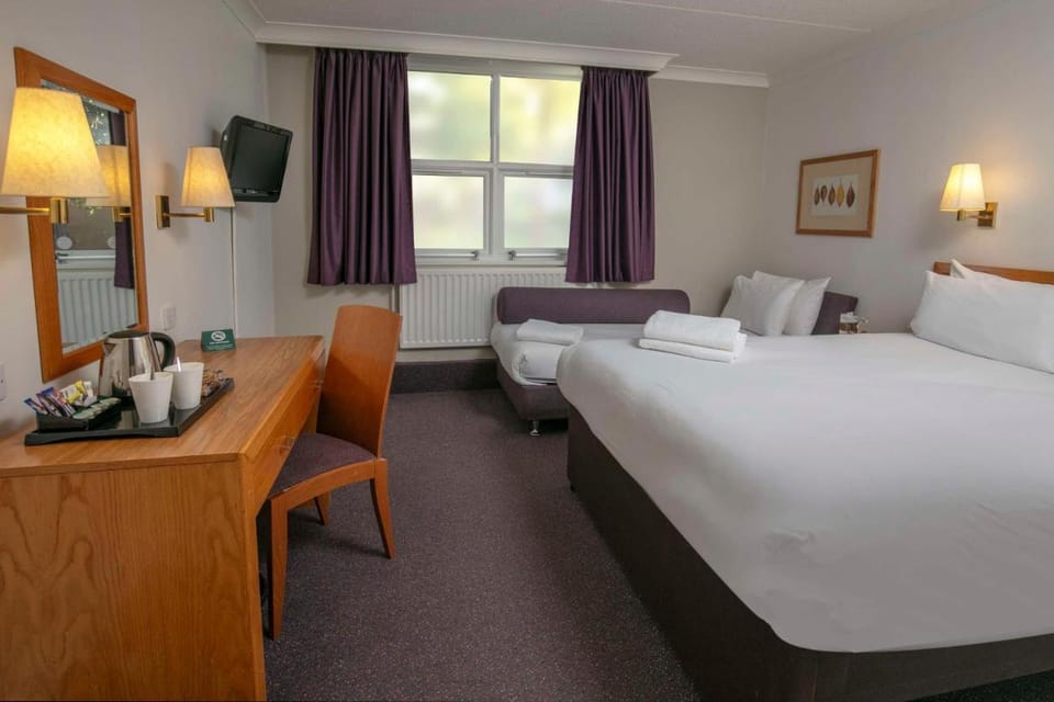 Milestone Peterborough Hotel A1M, Sure Hotel Collection by Best Western Hotel in Huntingdonshire District