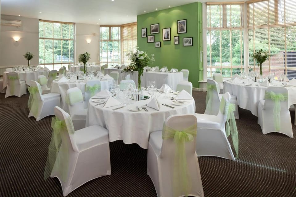 Holiday Inn Basingstoke By IHG Hotel in Basingstoke