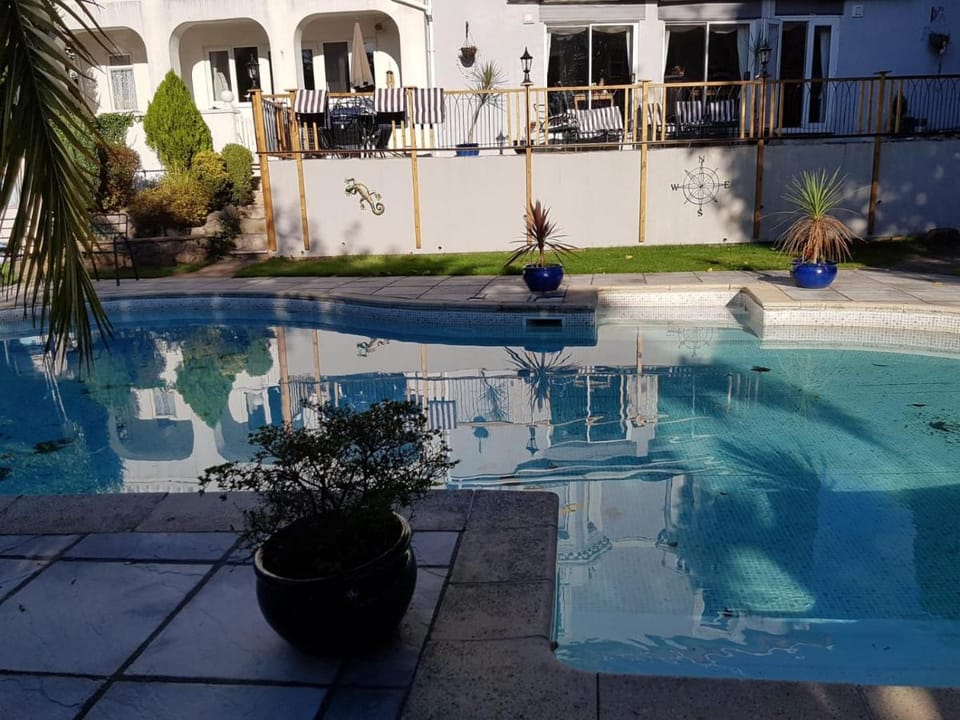 Glenorleigh Bed and Breakfast in Torquay