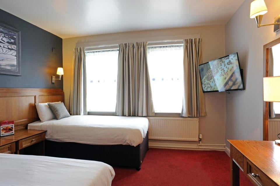 Brentwood Inn by Greene King Inns Inn in Rotherham