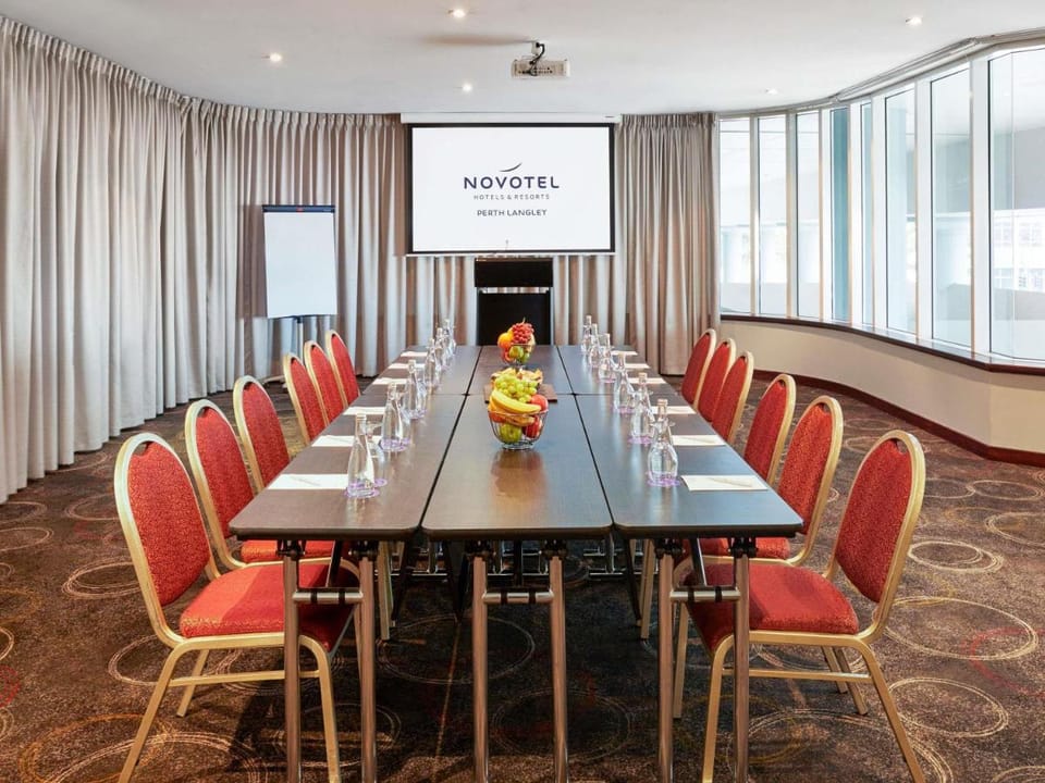 Novotel Langley Perth Hotel in Perth