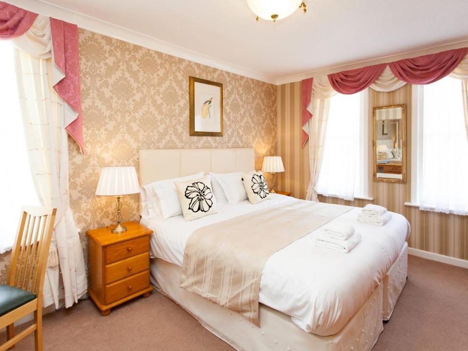 The Elmington Hotel Bed and Breakfast in Torquay