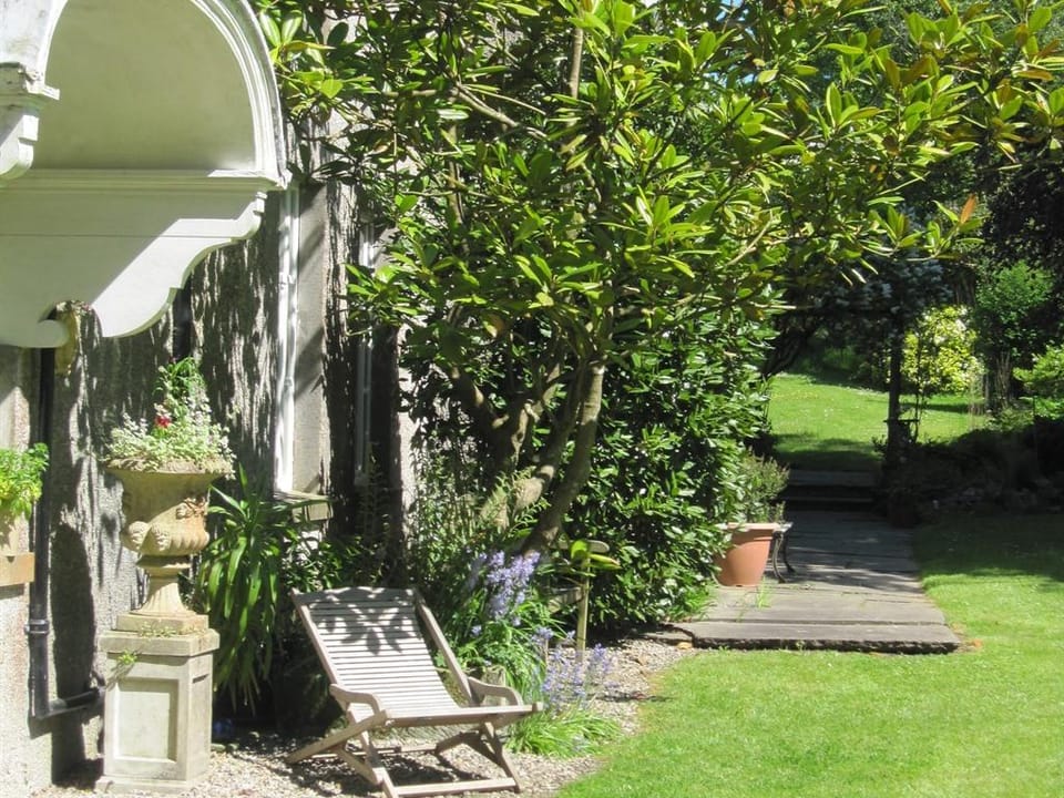 Glynhir Mansion Hotel in Wales