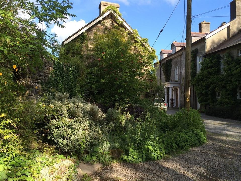 Glynhir Mansion Hotel in Wales