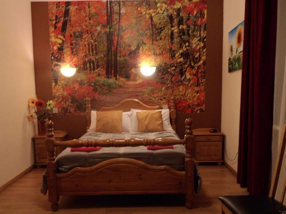 Stansted Airport Lodge Bed and Breakfast in Uttlesford