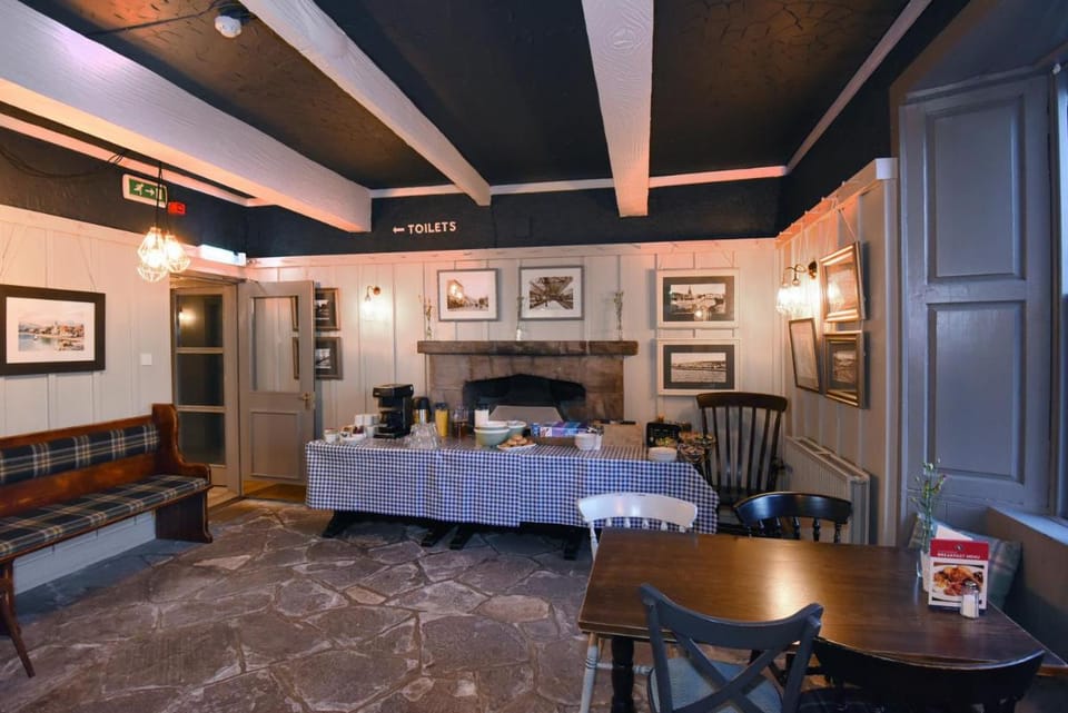 Ardencaple Hotel by Greene King Inns Hotel in Scotland