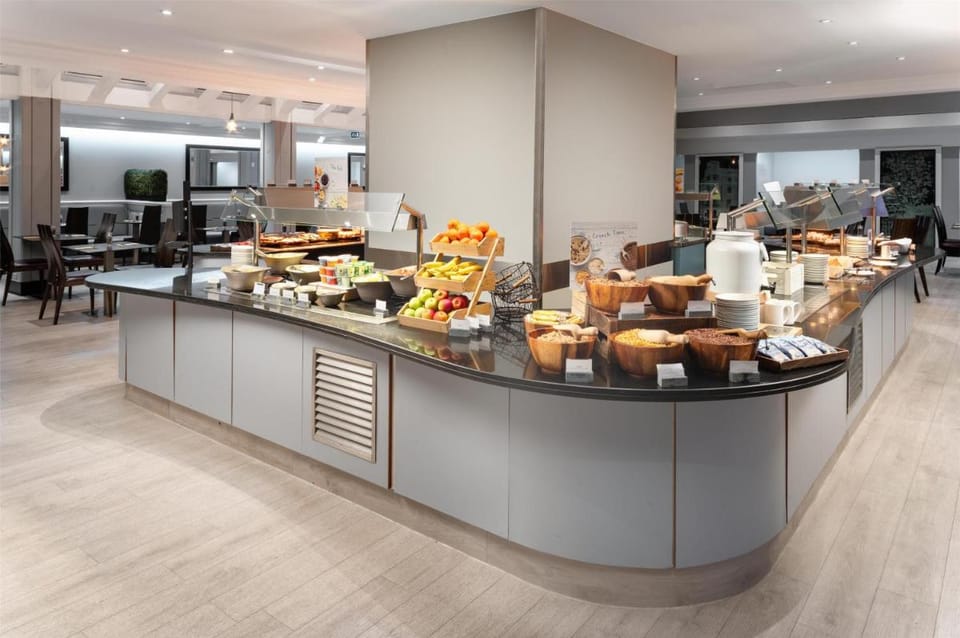 Hilton London Kensington Hotel in City of Westminster