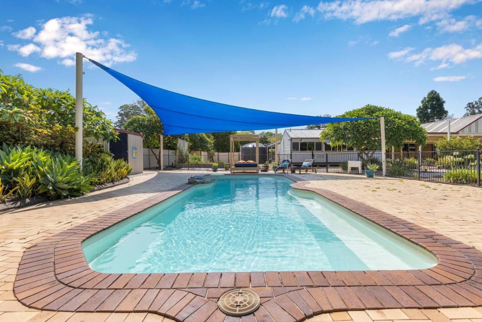 Bon Villas B&B Bonville - Adults Only, Pet Friendly Accommodation Bed and Breakfast in Coffs Harbour