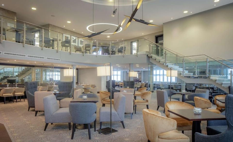 DoubleTree By Hilton London Heathrow Hotel in Hounslow