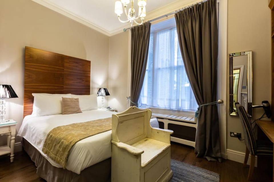 Arosfa Hotel in London Borough of Islington
