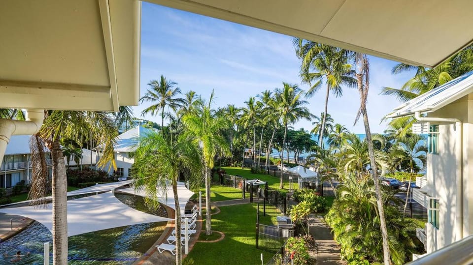 Coral Sands Beachfront Resort Apartment hotel in Cairns