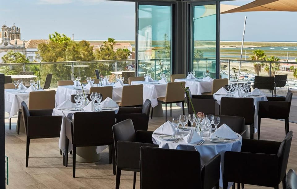 Occidental Faro Hotel in Faro