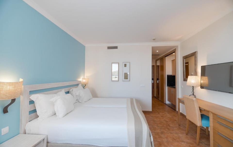 Pestana Viking Beach & SPA Resort Hotel in Porches