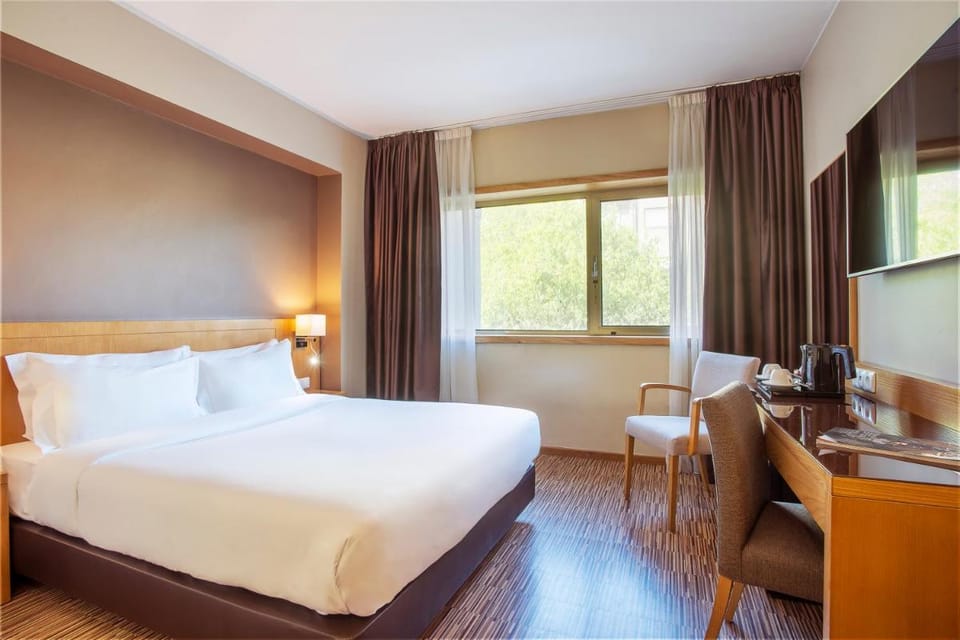 Hf Tuela Porto Hotel in Porto