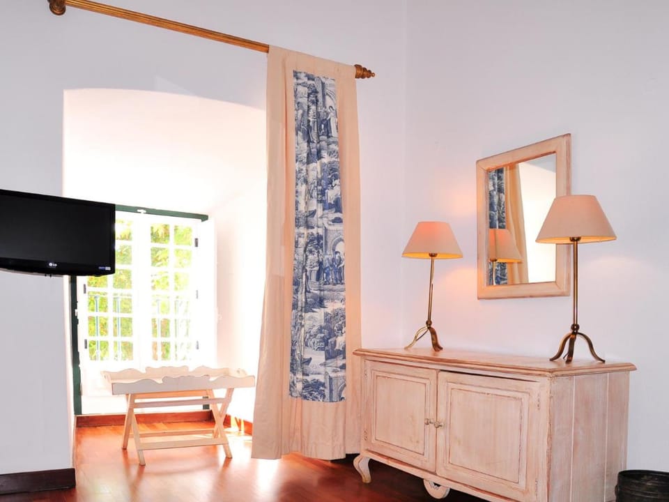 Pousada Castelo de Alvito Hotel in Évora District, Portugal