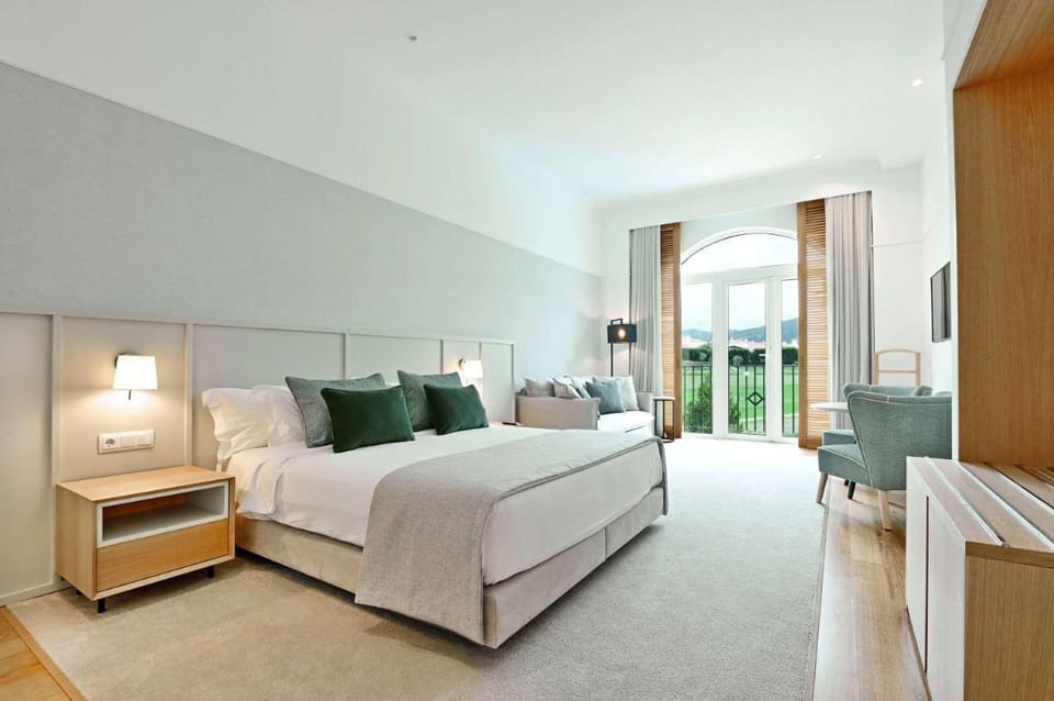 Dolce CampoReal Lisboa Resort in Lisbon District
