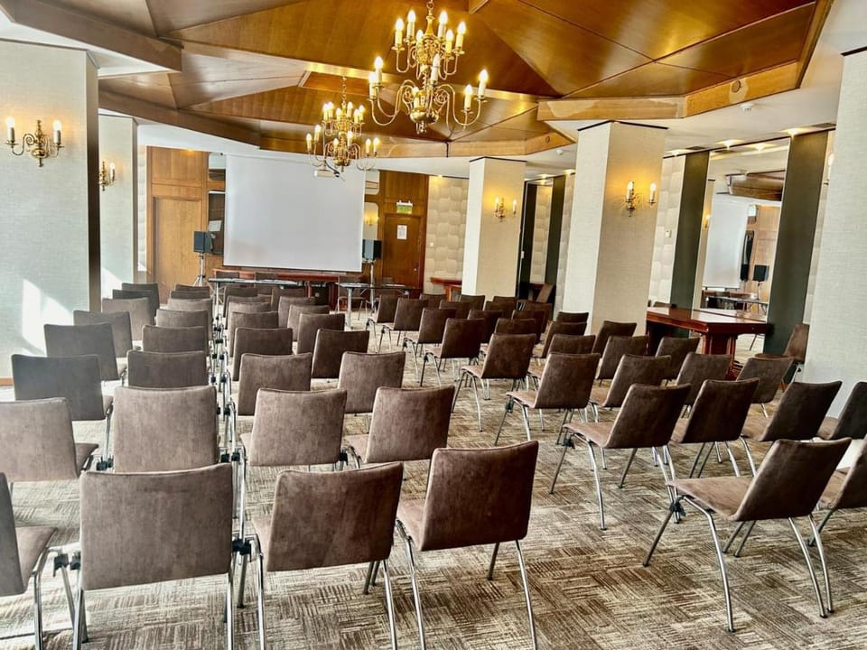 Continental Forum Tirgu Mures Hotel in Romania